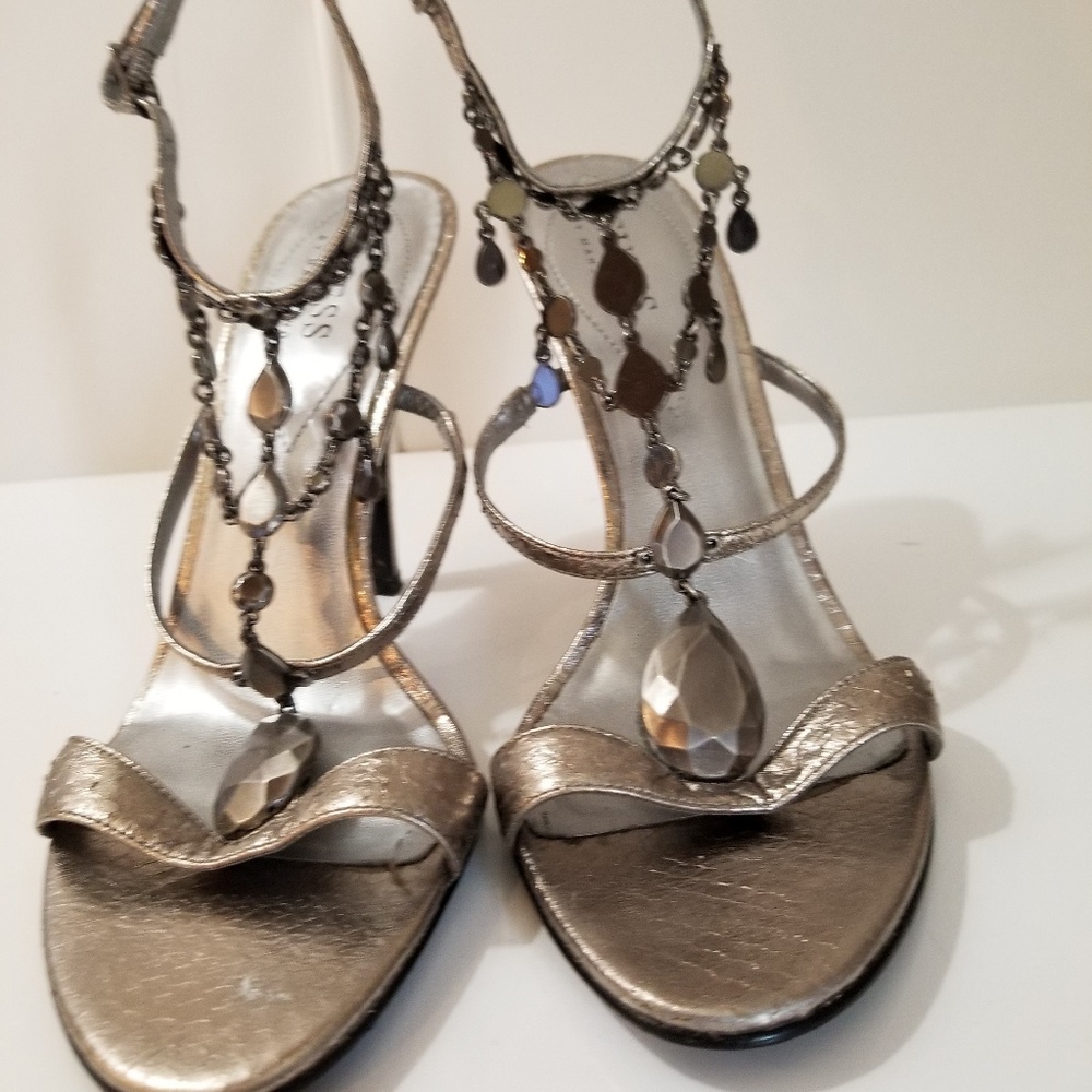 Guess Sandals